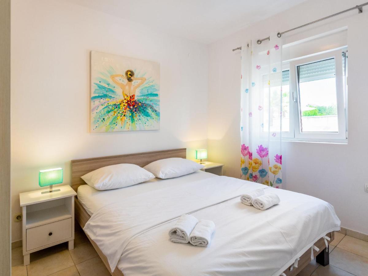 Apartment Tino - Zad511 By Interhome Sukošan エクステリア 写真